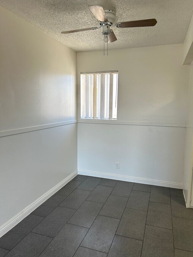 Foto del edificio - 3840 Hazelwood St