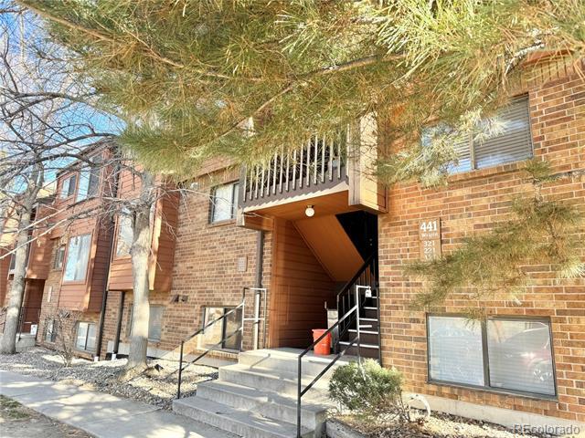 Primary Photo - 441 Wright St