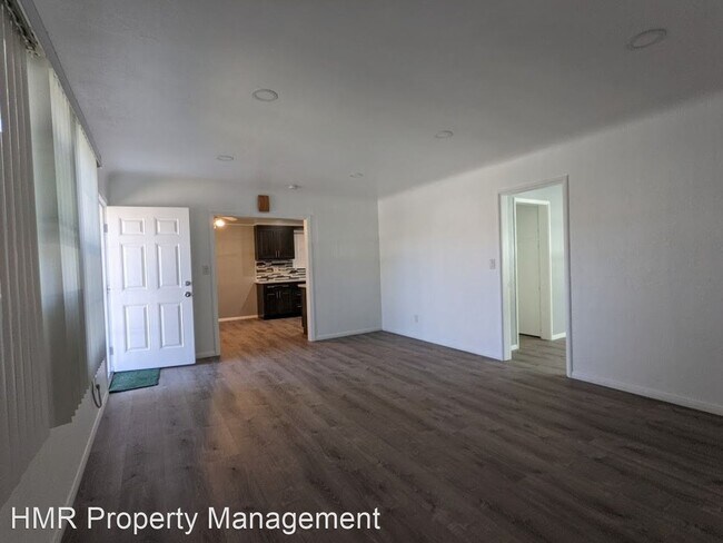 Building Photo - 2 br, 1 bath House - 1020 N. Hamilton Blvd