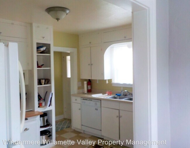 Foto del edificio - 2613 NW Grant Ave