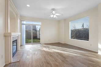 Building Photo - 3449 NE 81st Ave