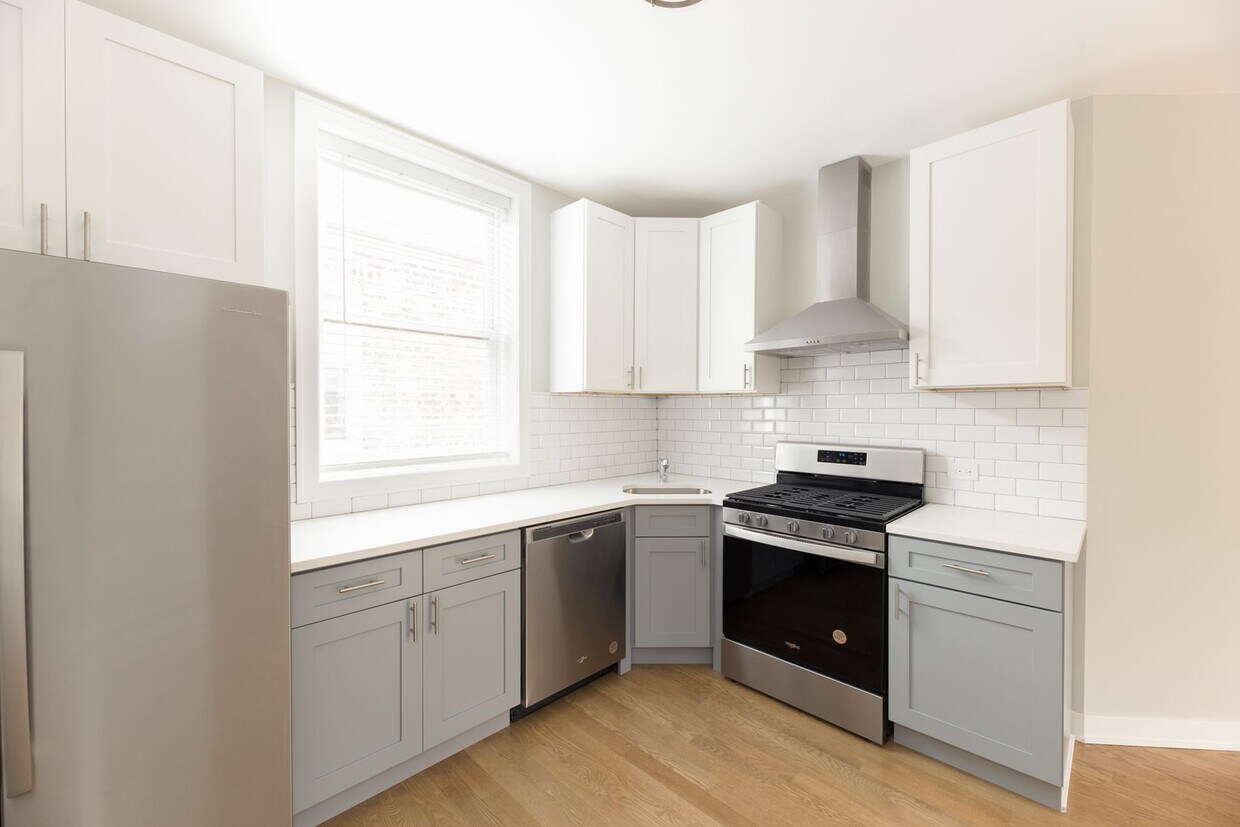 Foto principal - 4840 N Wolcott Ave