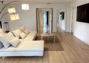 Building Photo - 576 Retreat Dr