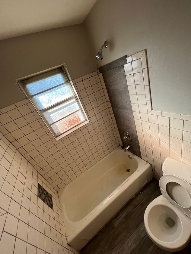 409 W Evergreen St Unit 409 W. Evergreen St. 2, Strafford, MO 65757