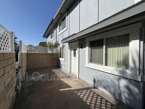 Building Photo - 16404 Vista Roma Cir