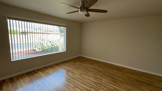 Foto del edificio - 2 Bed 2 Bath home In Sunland Village 55+