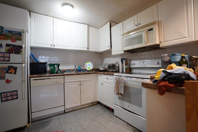 Foto del edificio - 9 Commonwealth Ct