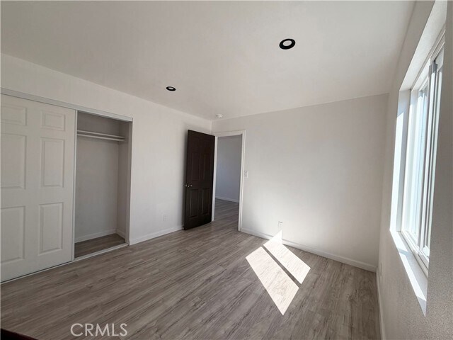 Building Photo - 8422 San Carlos Ave