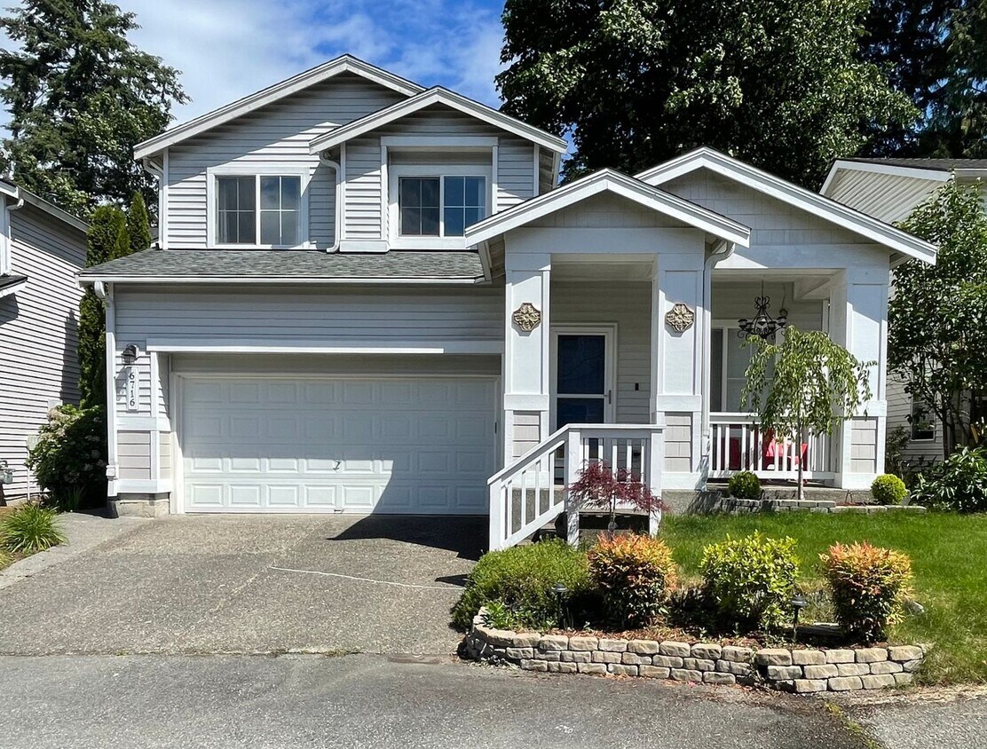 Primary Photo - Great Home for rent