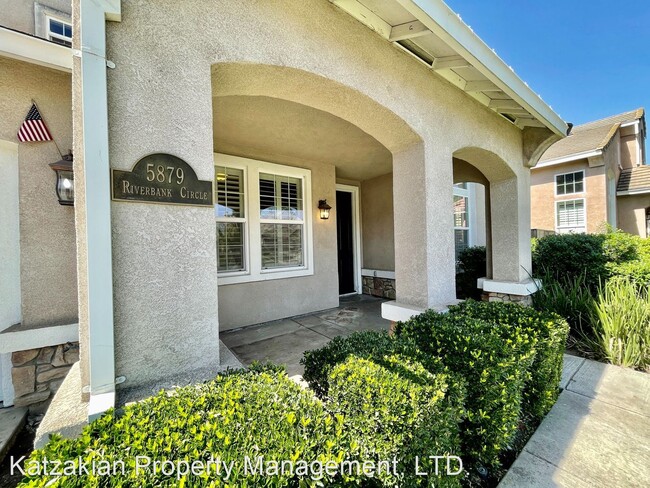 Foto del edificio - 4 br, 3 bath House - 5879 Riverbank Circle