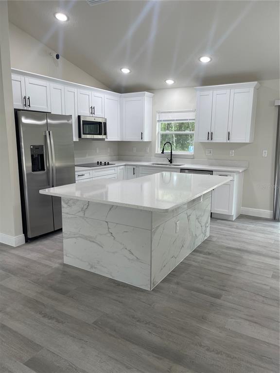 Building Photo - 10631 N Frantz Ave