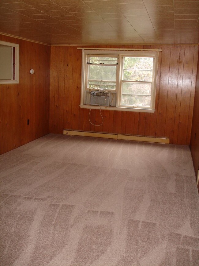 Building Photo - 800 Park Hill Dr