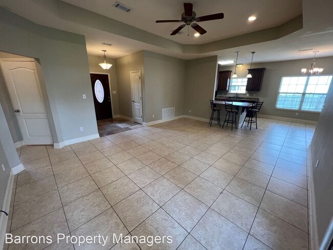 Building Photo - 3 br, 2 bath House - 1500 Joseph Circle