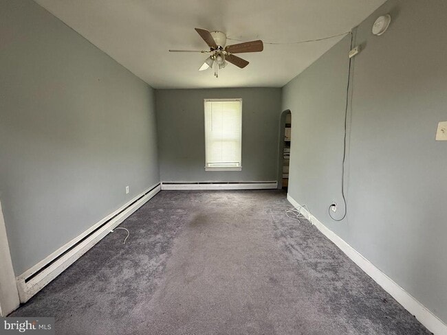 Building Photo - 122 Princeton Ave