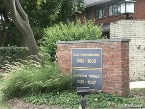 Foto principal - 1039 N Old Woodward Ave