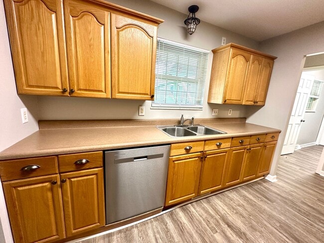 Building Photo - 4532 Timberwilde Dr