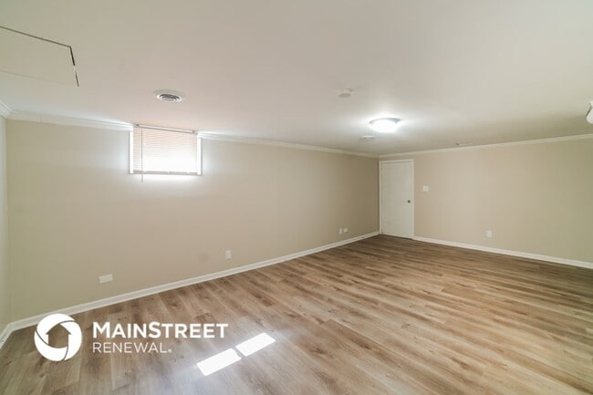 Building Photo - 407 N Washington St