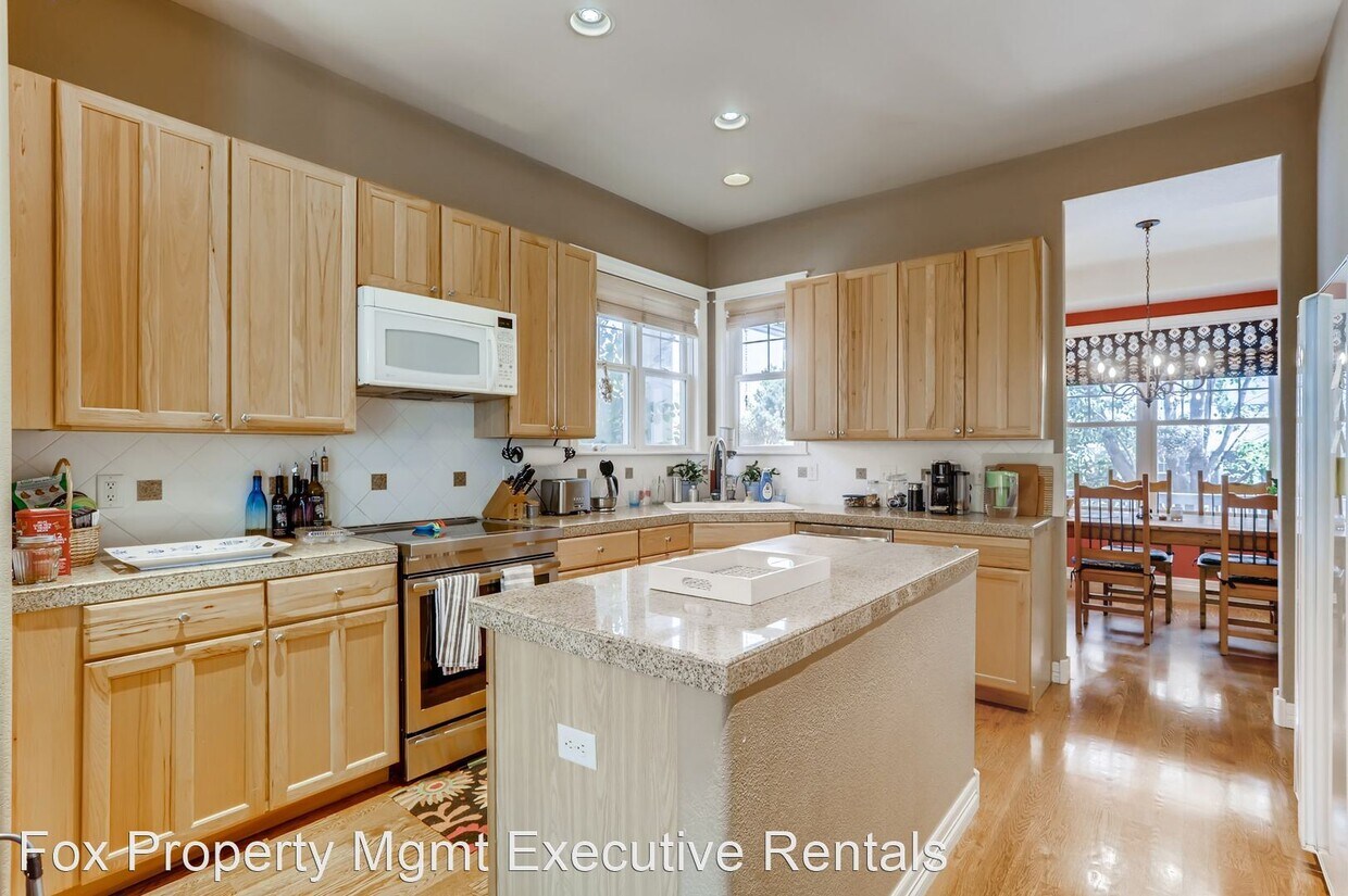 Foto principal - 4 br, 4 bath House - 596 Lykins Ave