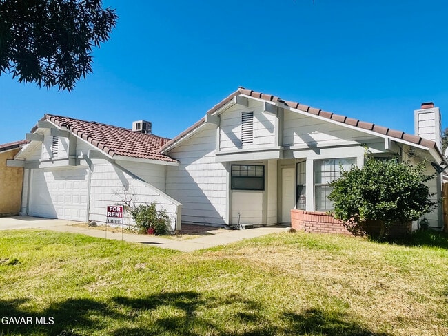 Foto del edificio - 42933 Guyman Ave