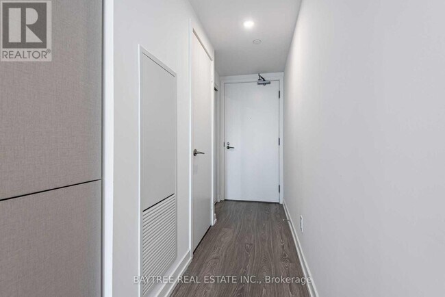 Photo du bâtiment - 19 Western Battery Rd