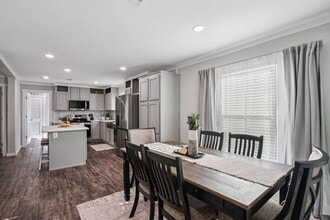 Building Photo - 1621 American Dr