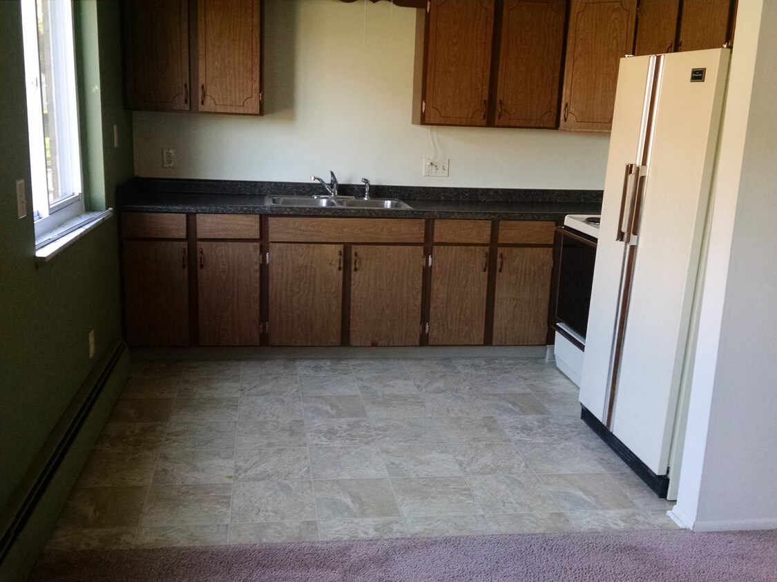 Foto principal - 1001 Fairway Ln