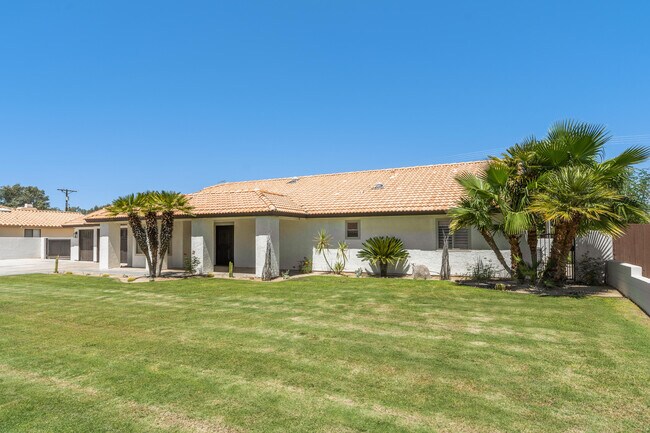 Foto del edificio - 79084 Cliff St