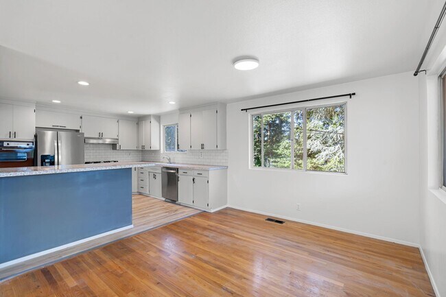 Foto del edificio - 17803 98th Ave S