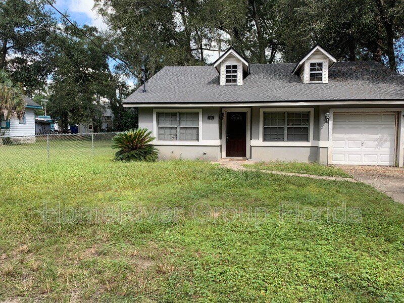 Primary Photo - 7441 Orlando Ave