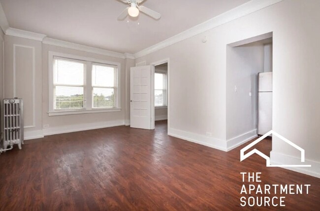 Photo - 6748 N Ashland Ave Apartment