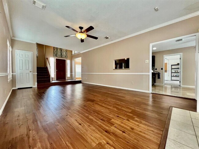 Foto del edificio - 14311 Providence Pine Trail