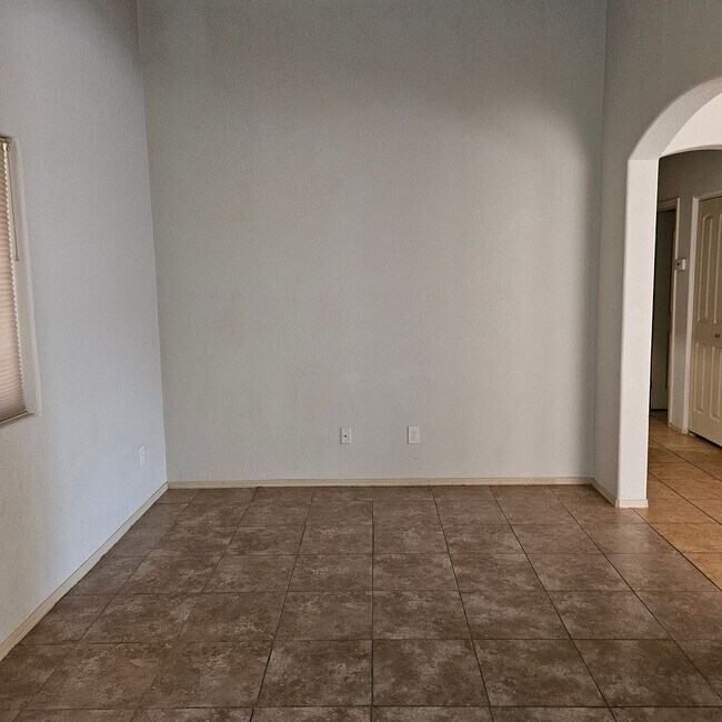 Building Photo - Rental in Araby Crossing