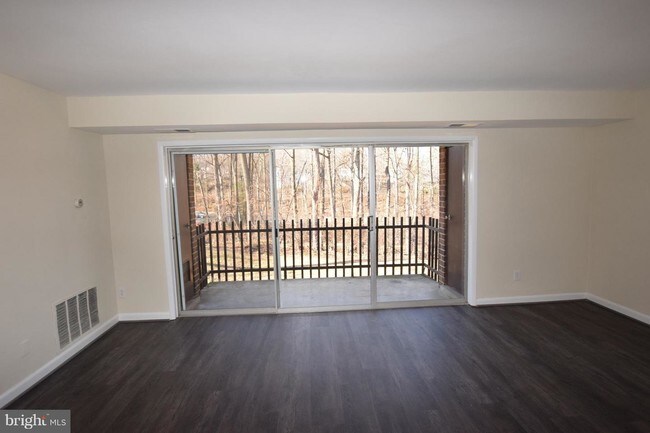 Foto del edificio - 11604 Vantage Hill Rd