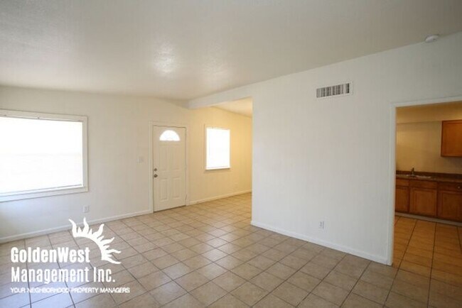 Building Photo - 5005 Cannon Blvd