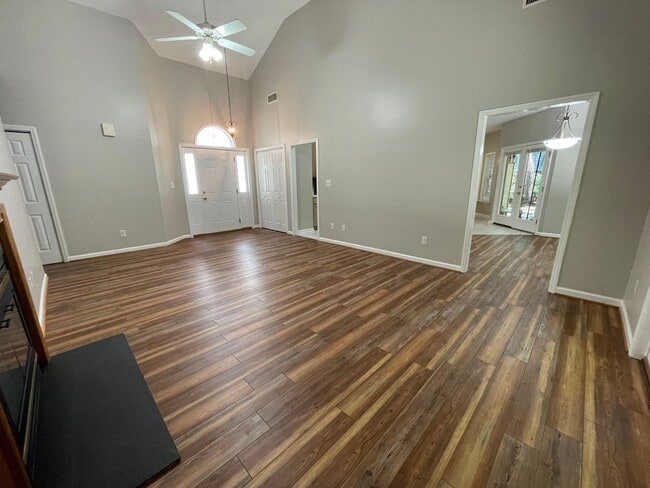 Charming, updated 3br house in hidden nort... - Charming, updated 3br house in hidden nort...