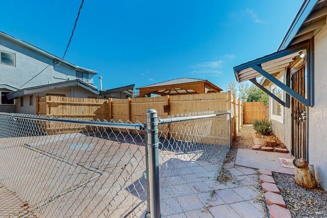 Foto del edificio - North Valley Casita 2 Bedroom 1 Bath