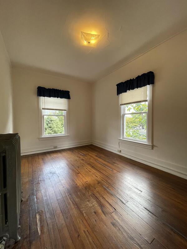 Foto del edificio - 825 Hamilton Blvd
