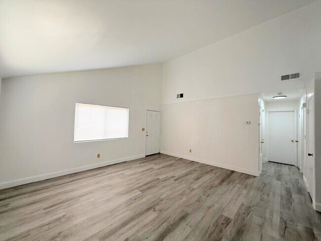 Foto del edificio - 3310 R St