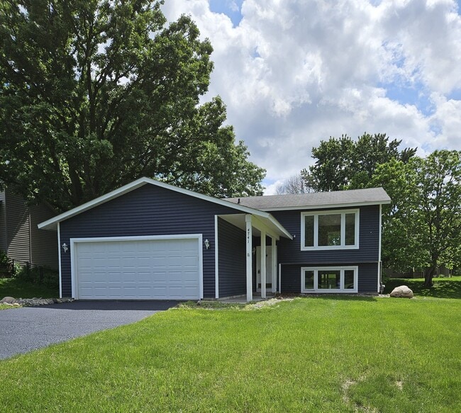 Building Photo - 4741 Narvik Dr