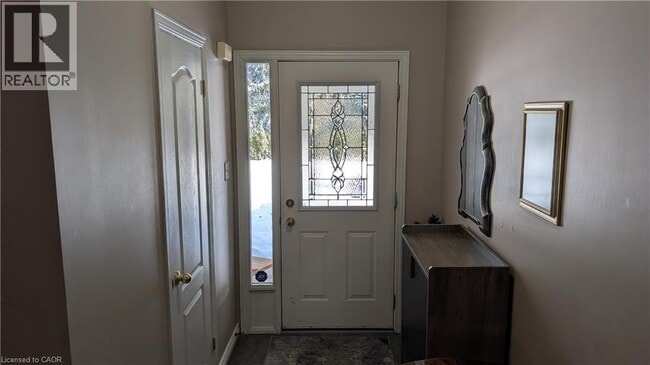 Building Photo - 81 Valridge Dr