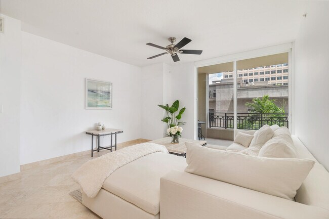 Foto del edificio - 550 Okeechobee Blvd