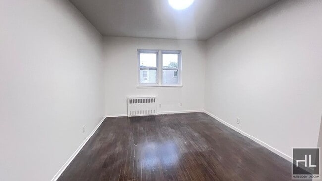 Building Photo - GUT RENOVATED VERY LARGE 3 BEDEROOMS W/ PR...