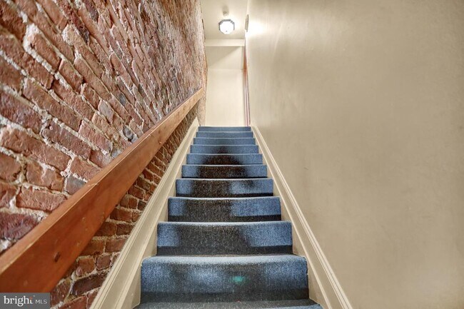 Foto del edificio - 1103 Light St