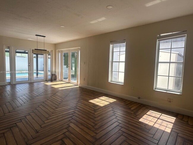 Building Photo - 13926 SW 164th St