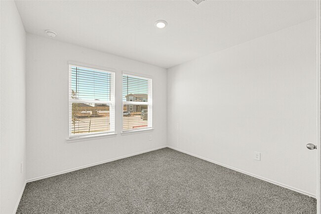 Foto del edificio - 3715 Axyl Run Ct