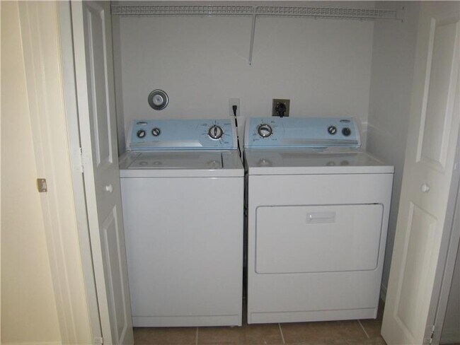 Building Photo - 786 Pipers Cay Dr