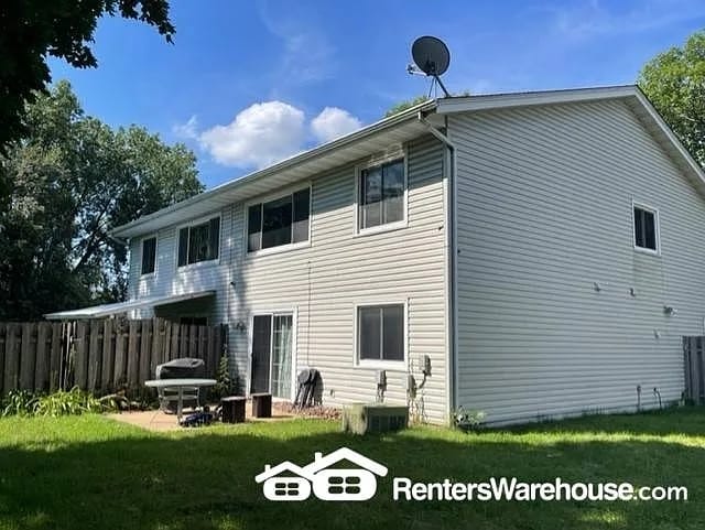 Building Photo - 9201 29th Ave N