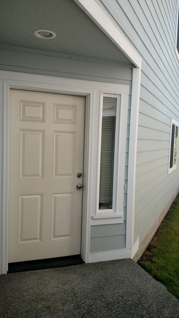 Foto del edificio - South Hill Puyallup 2 bedroom + Bonus Room...