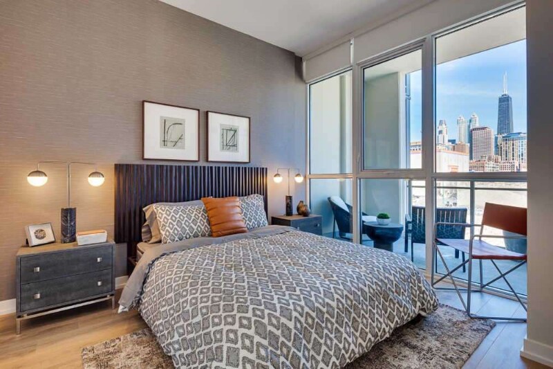 Foto principal - 731 N Hudson Ave