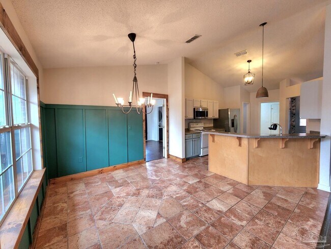 Building Photo - 4772 La Casa Cir